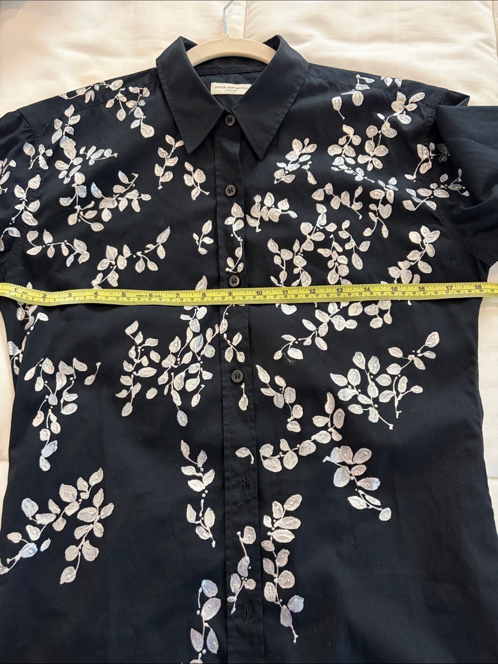 Dries Van Noten Black Button-Down Shirt with White/Silver hand paint Leaf Motif - Picture 8 of 11